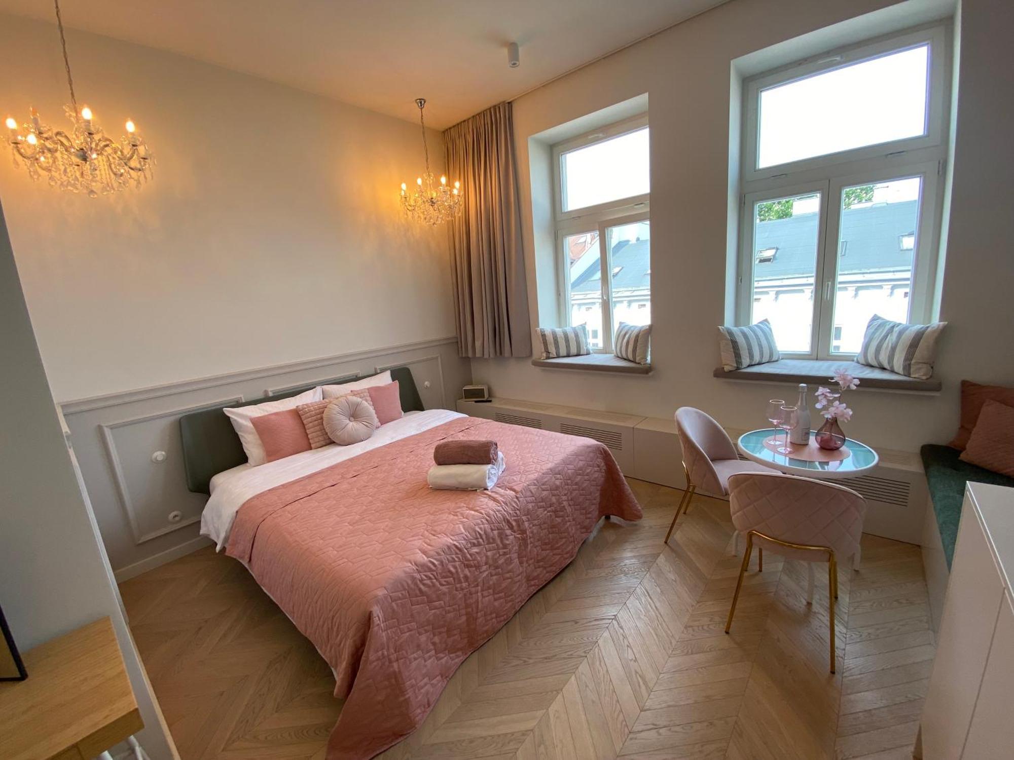 Royal Rose Apartment - Old Town Krakow Cracóvia Exterior foto